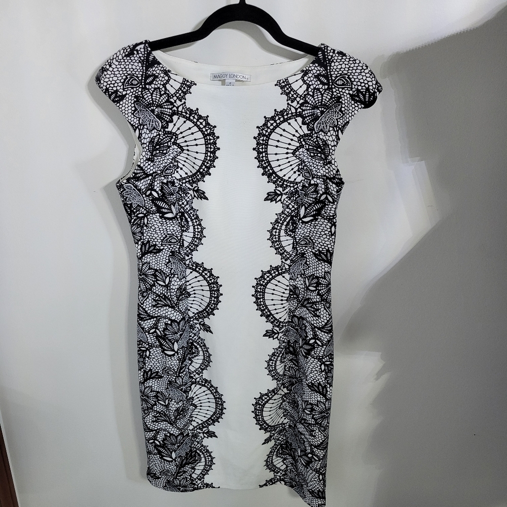 Maggy London Womens Black and White Sleeveless Lined Knit Sheath Dress, Size 8